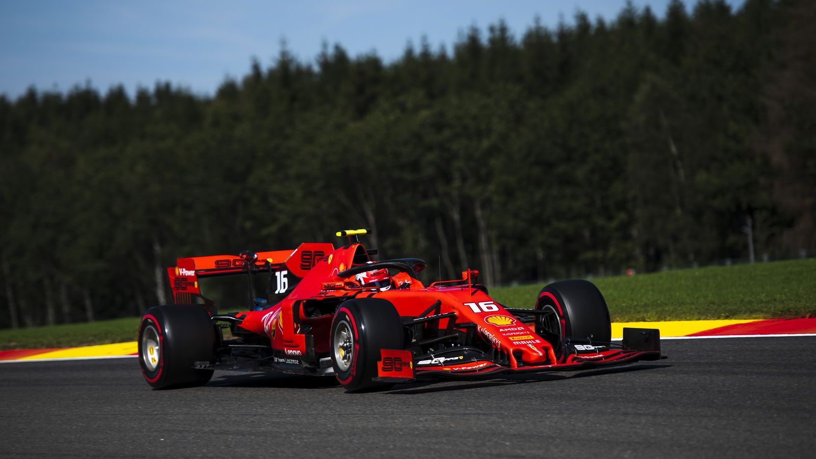 Leclerc mendominasi kualifikasi GP Belgia untuk Spa pole