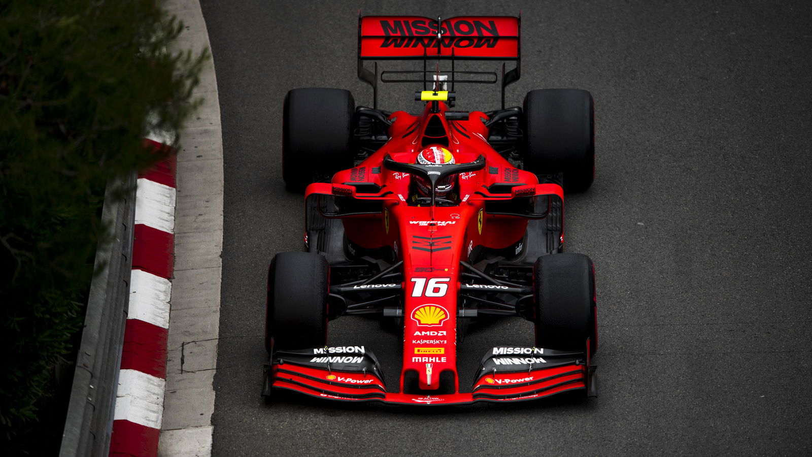 Leclerc: Ferrari 'tidak setingkat Mercedes' di Monaco