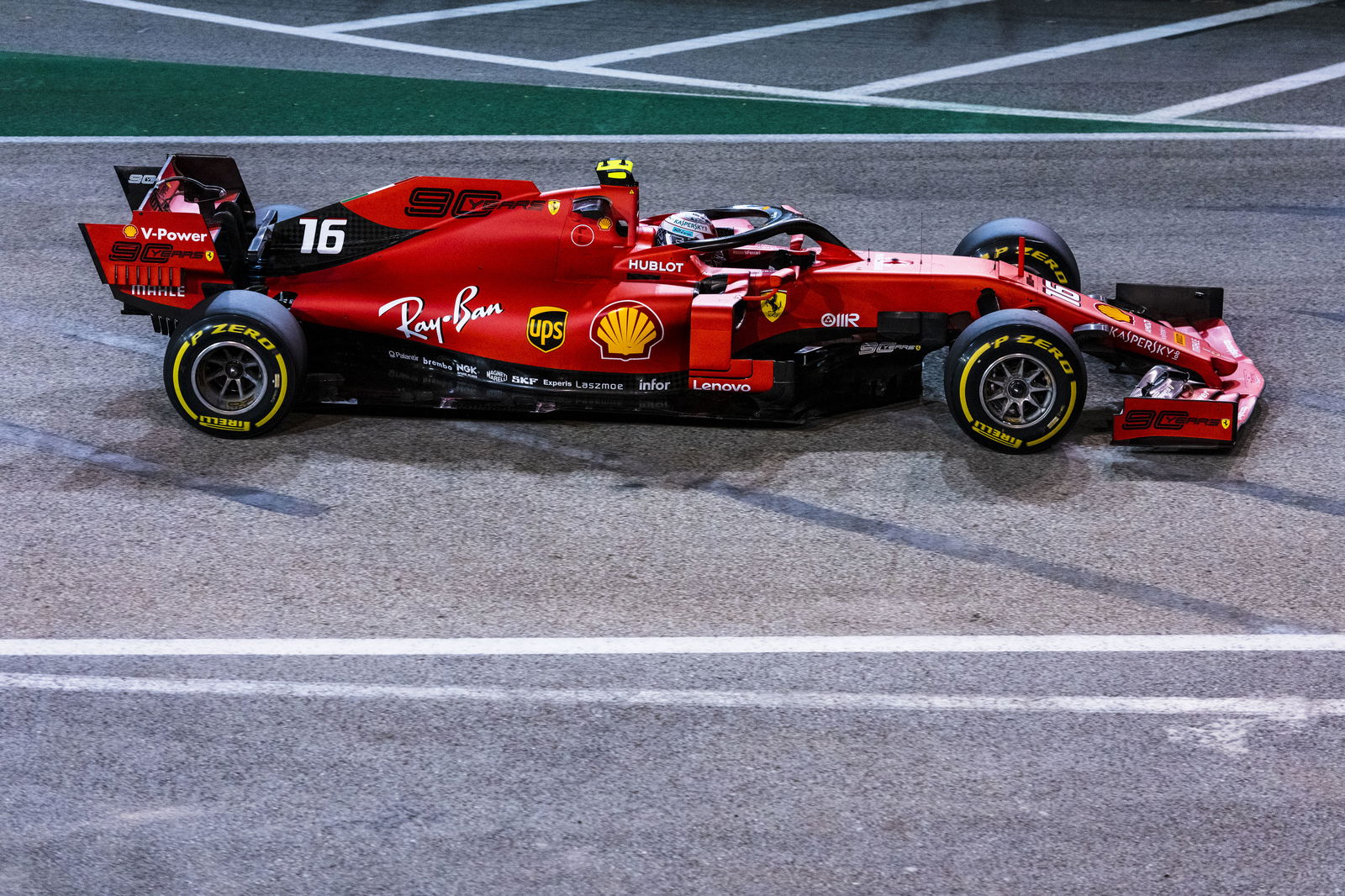 Hamilton mencari pengulangan lap Singapura yang “spesial”