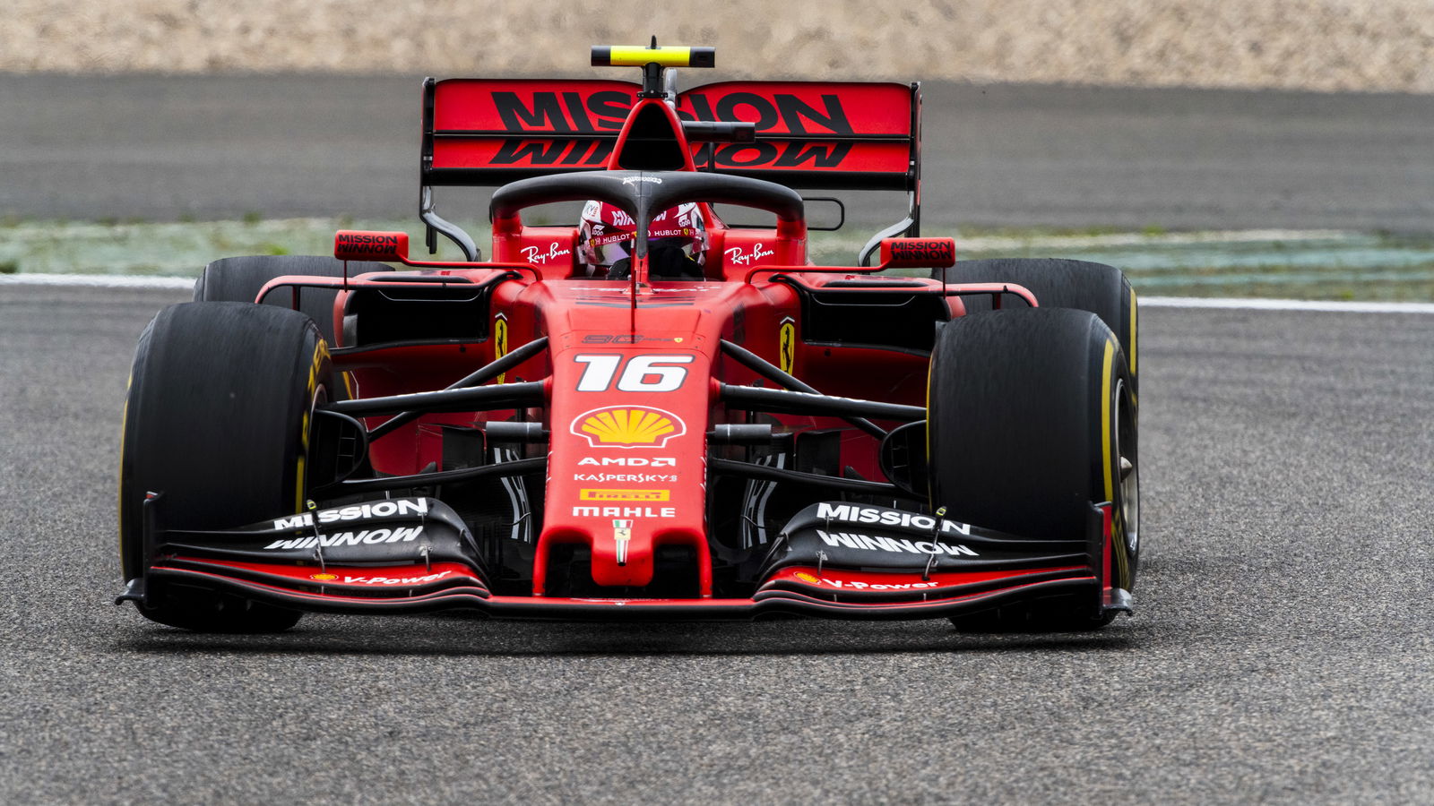 Ferrari facing 'important moment' in Baku after struggles