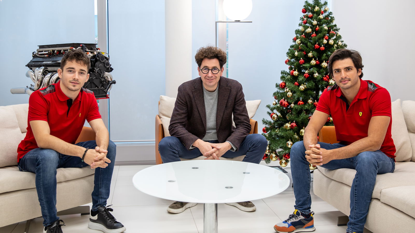Ferrari: Leclerc and Sainz will start 2021 F1 season with equal status