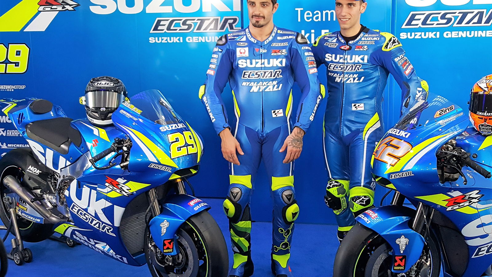 Suzuki memperkenalkan warna MotoGP 2018