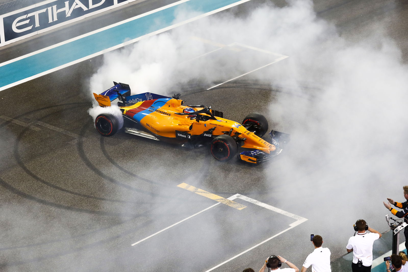 McLaren keen to learn from Vandoorne mistakes