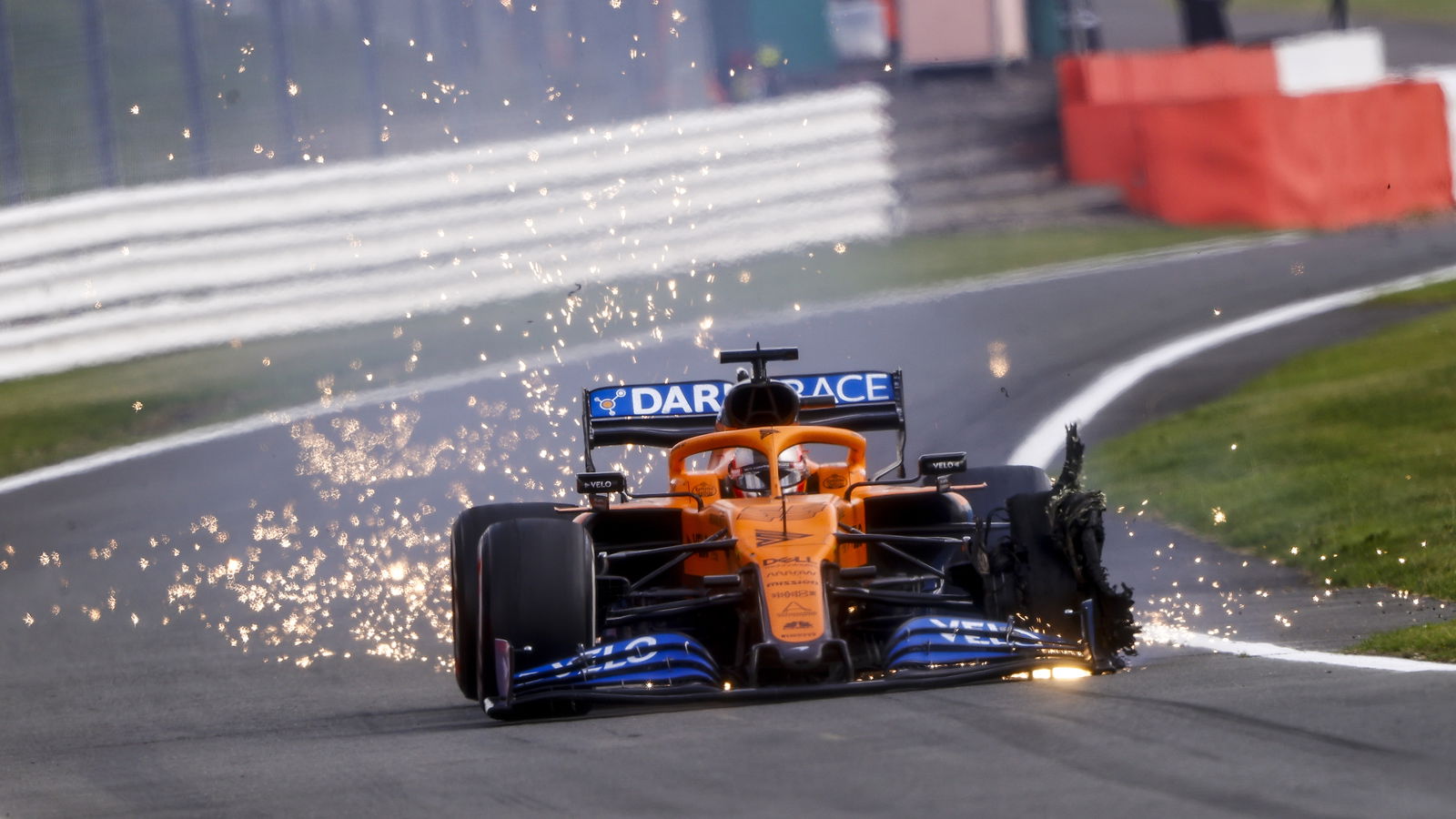 Pirelli stick to softer compound as teams unlikely to risk one-stop