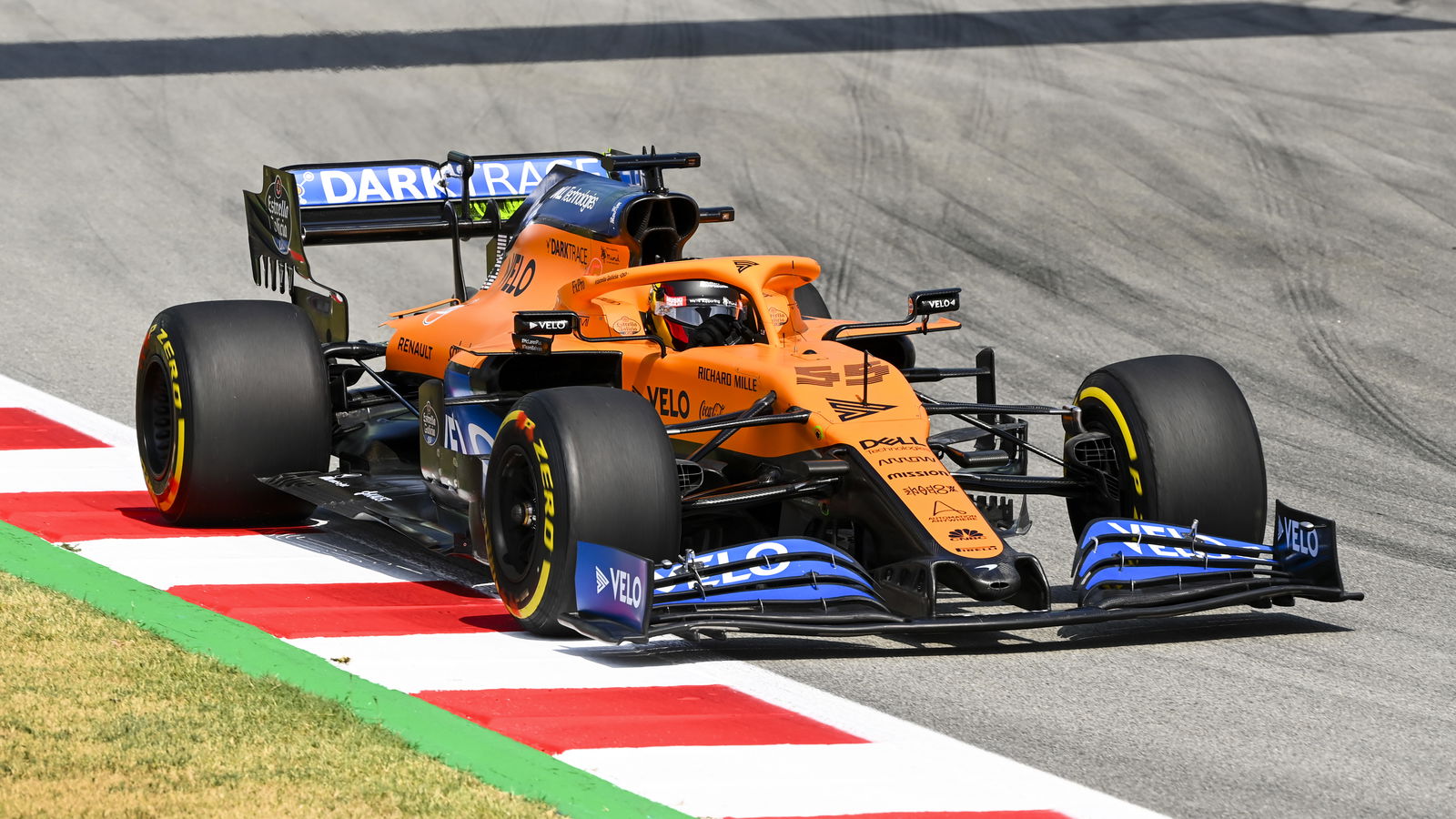 Sainz berharap GP Spanyol menjadi 