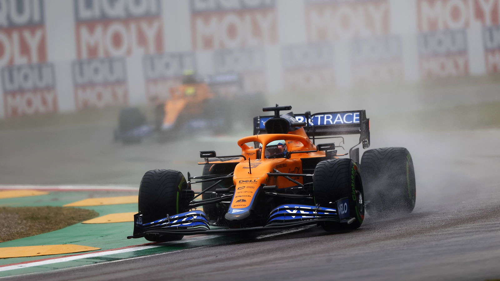 Why Ricciardo was happy to “accept defeat” against McLaren F1 teammate Norris