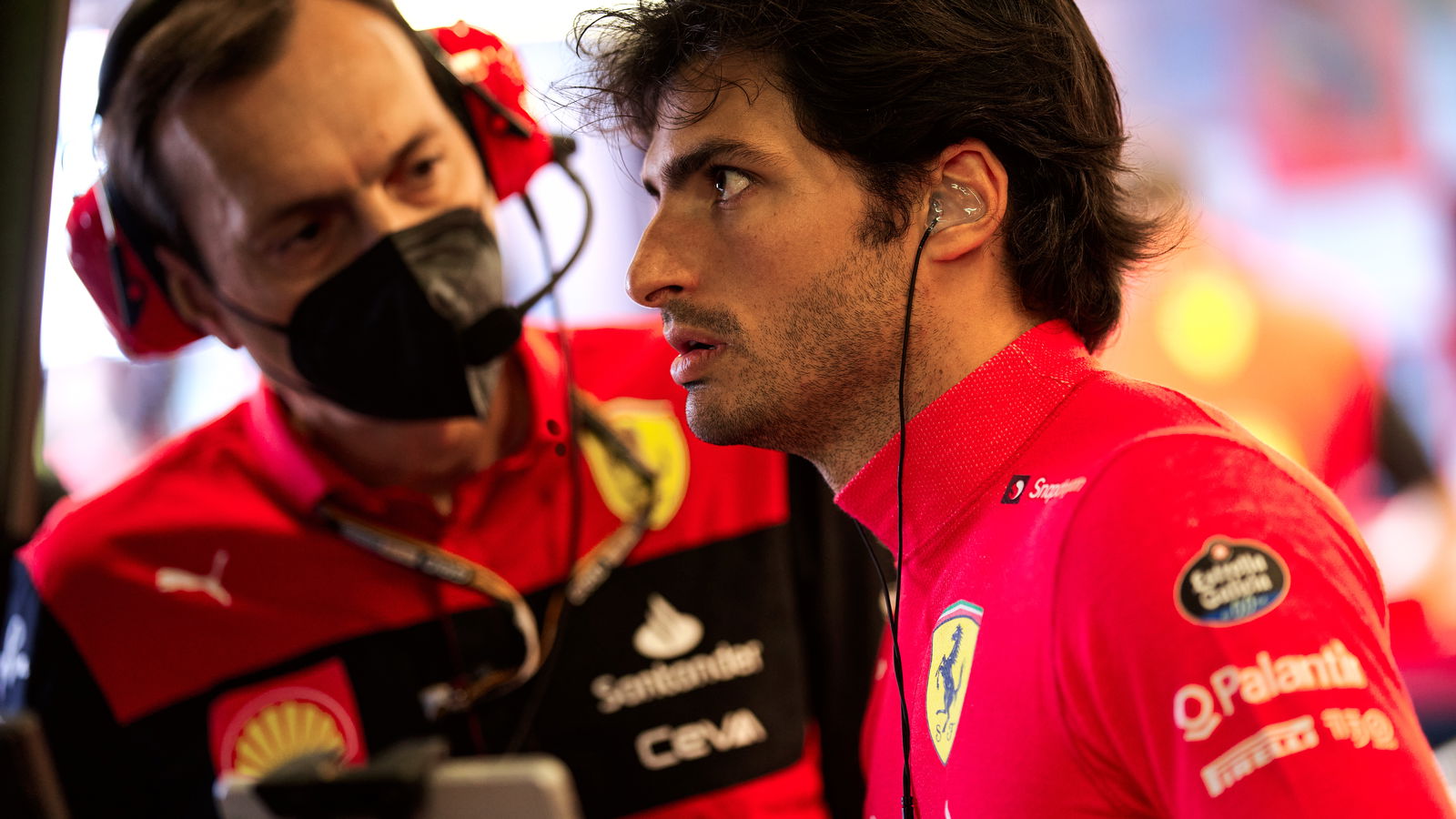 Apakah Sainz Ditakdirkan untuk Mendukung Asa Gelar Leclerc?