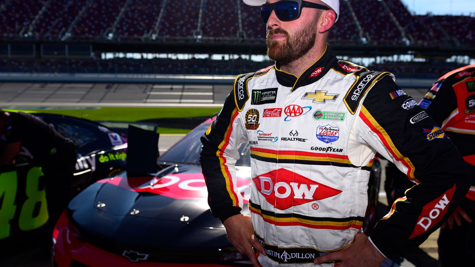 NASCAR issues L-1 penalty to Austin Dillon and RCR for decklid issue