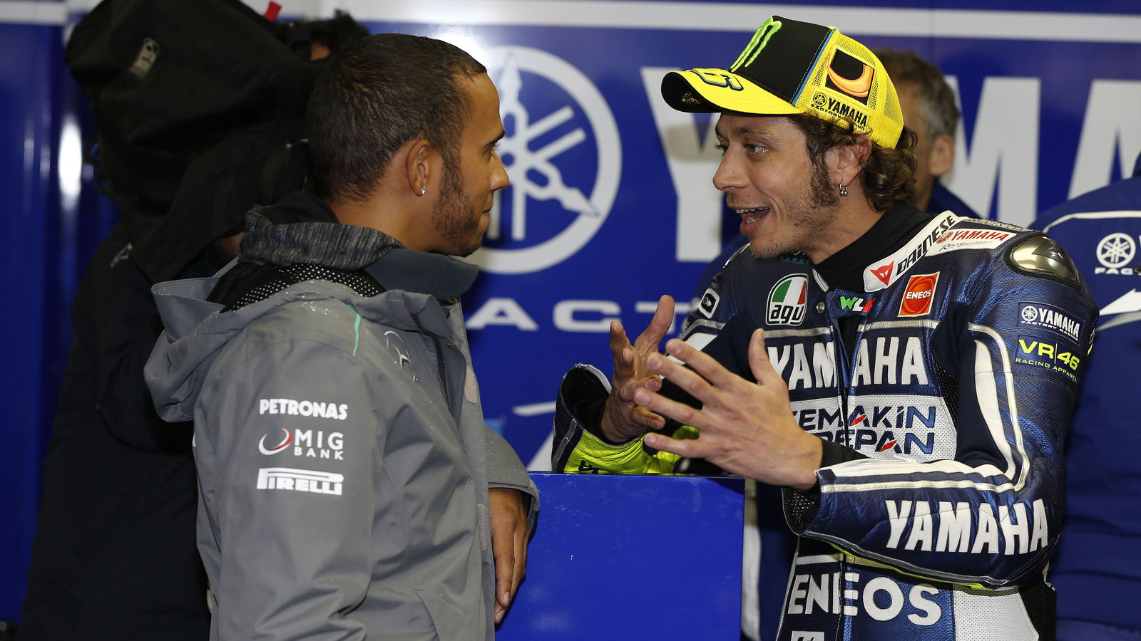 Rossi, Hamilton set for F1, MotoGP seat swap?