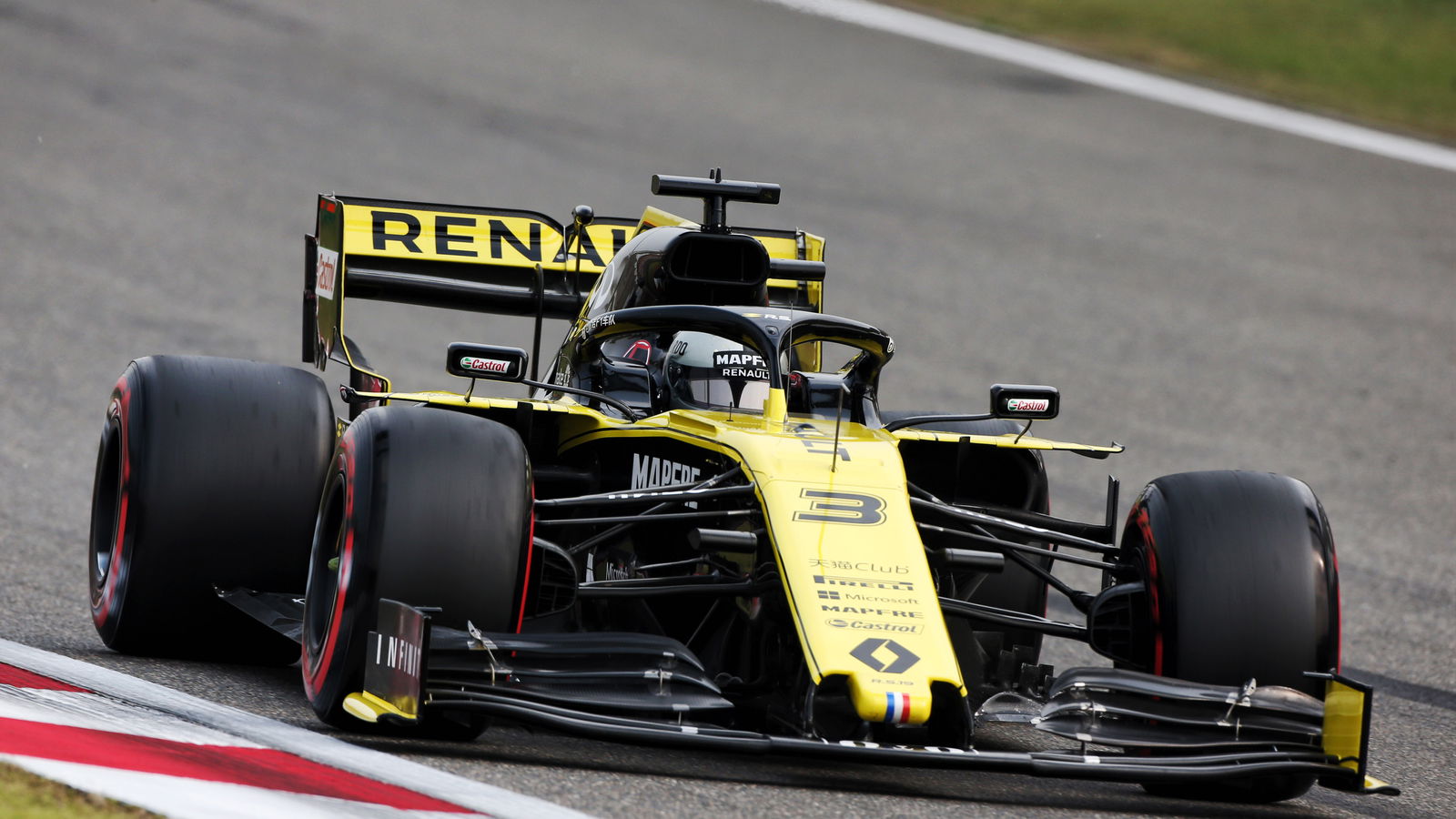 Ricciardo menemukan 'arah yang lebih baik' dengan mobil Renault F1