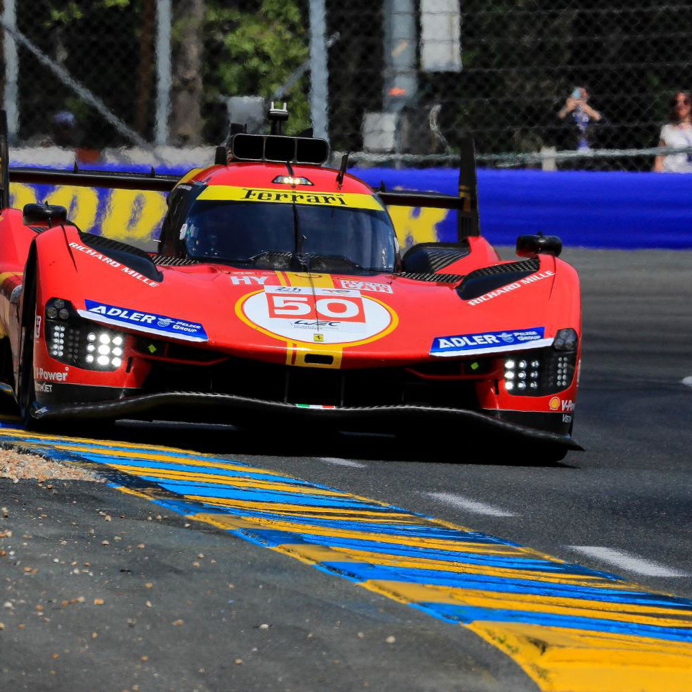 Alonso, Buemi, Nakajima mencetak kemenangan dramatis di Le Mans untuk Toyota