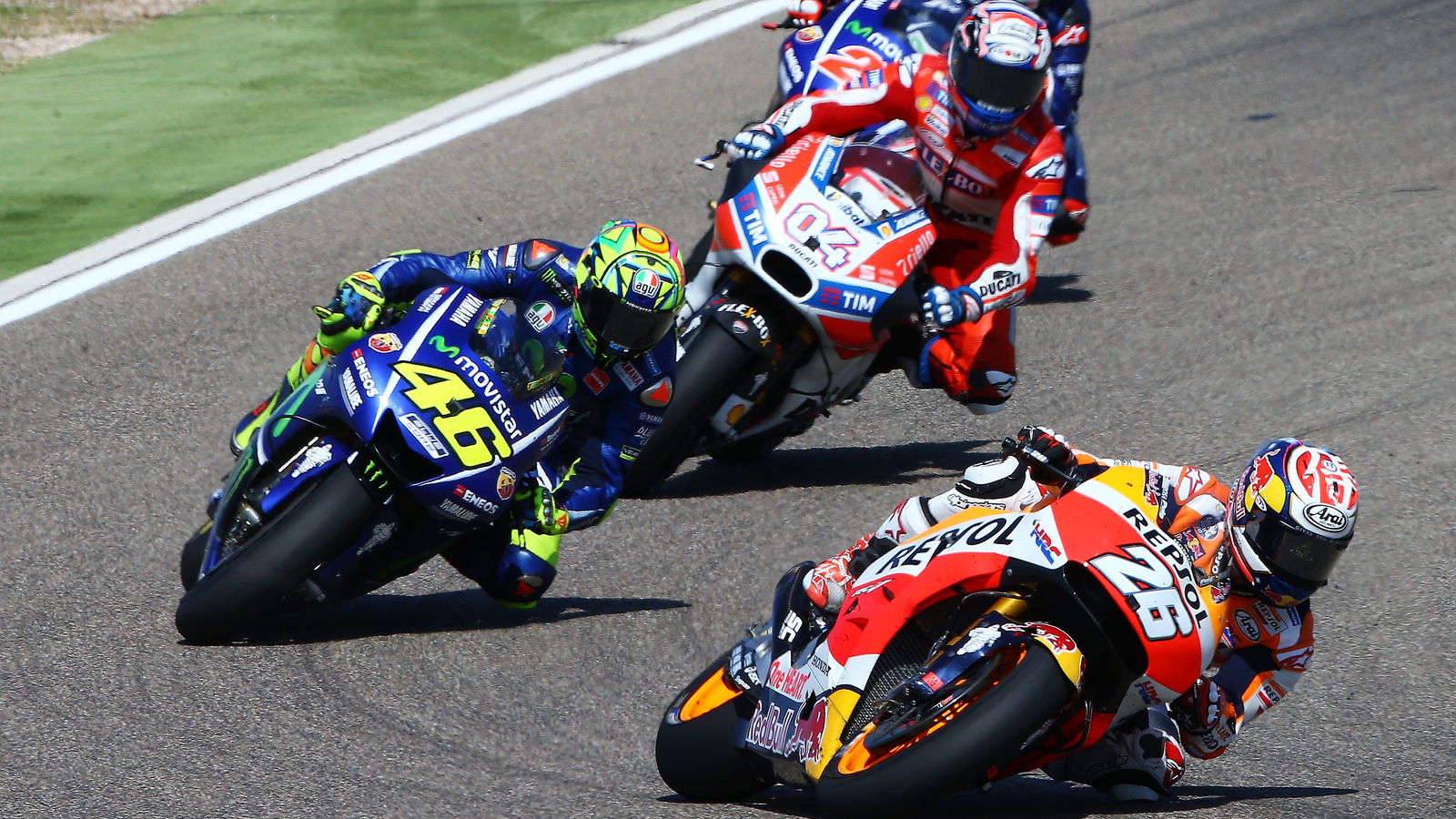 Rossi, Pedrosa disagree over close pass