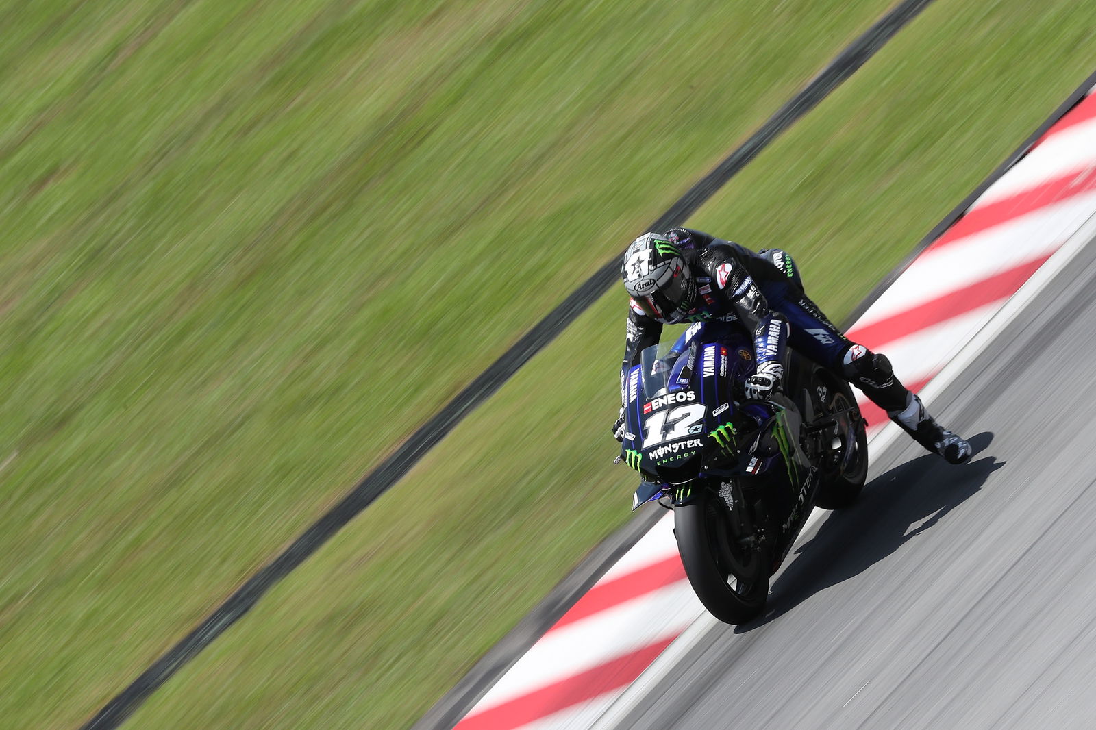 Crutchlow ‘learning to ride again’ in injury return