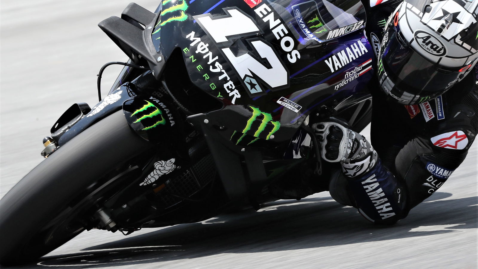 PIC: Yamaha debuts split wings on 2019 fairing