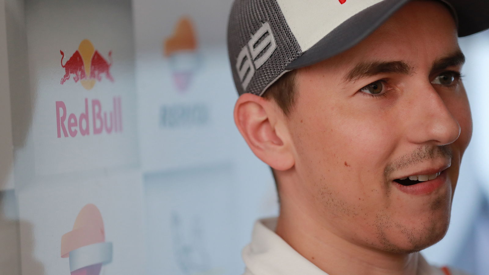 Gosip MotoGP: Lorenzo membuat kesalahan 
