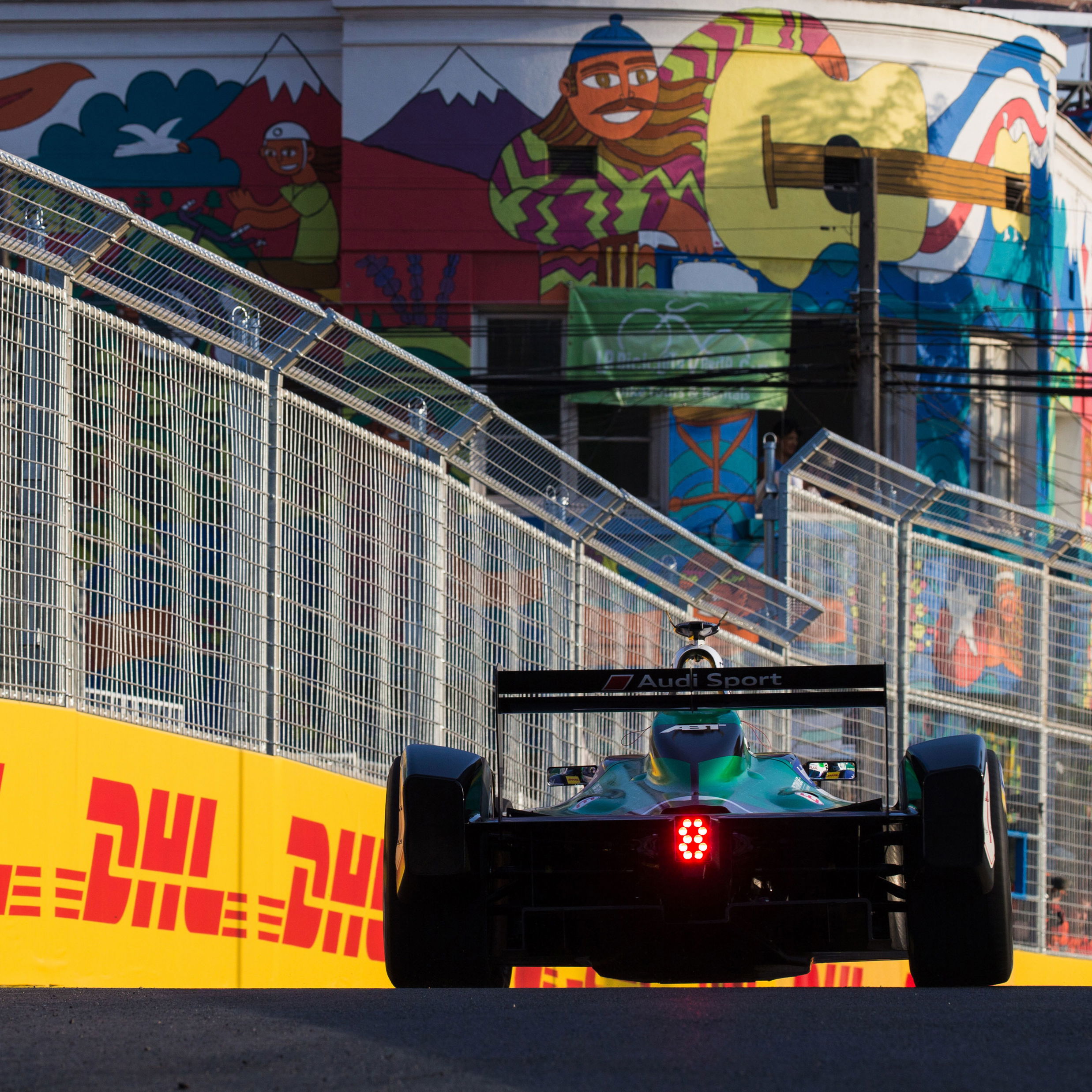 How do you drive a Formula E car?