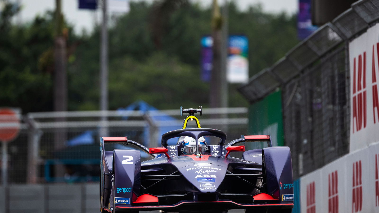 Bird edges Lotterer for Hong Kong FE win after contact