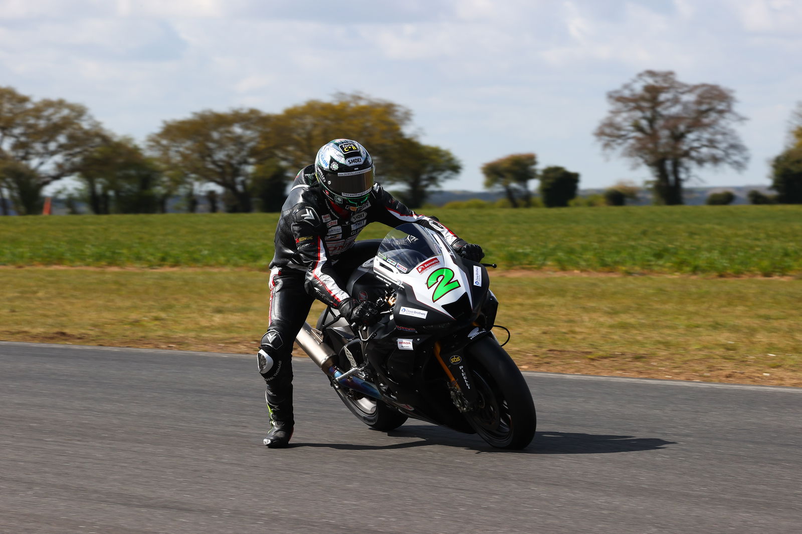 Positive start to BSB testing for Gearlink Kawasaki riders Currie and Mcglinchey