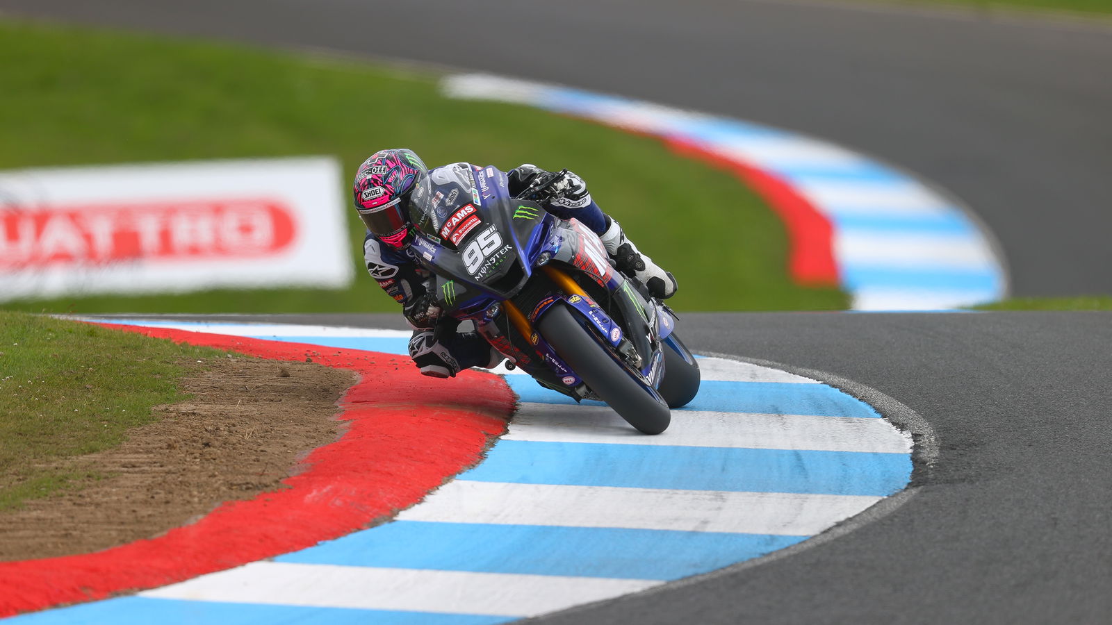 Mackenzie meraih podium pertama tahun 2021 di Knockhill
