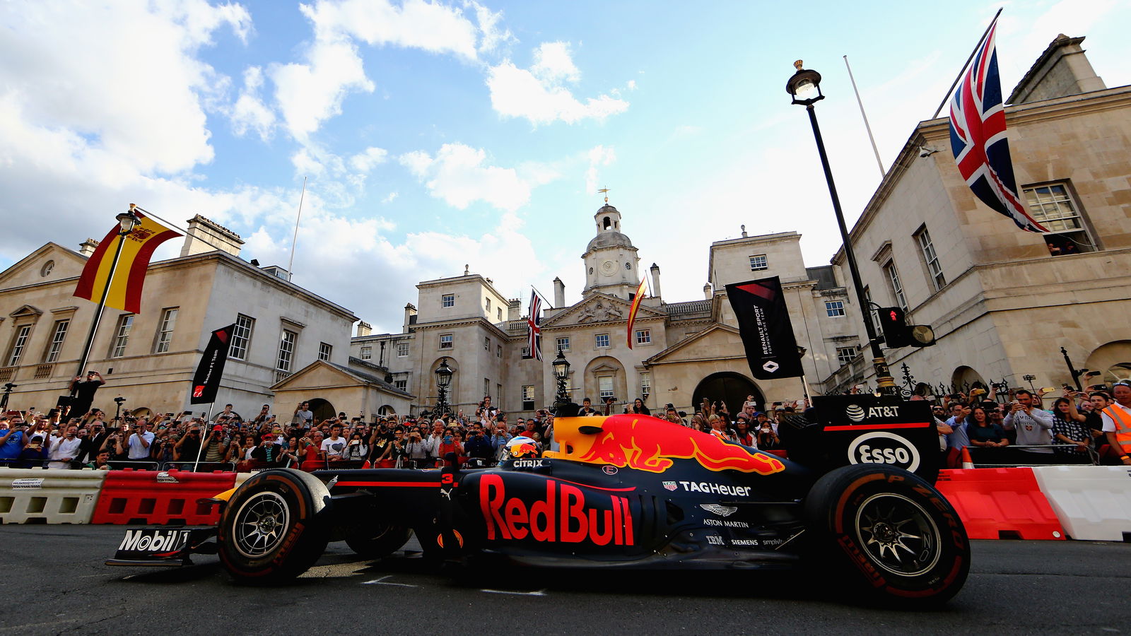 F1 confirms fan festival locations for 2019