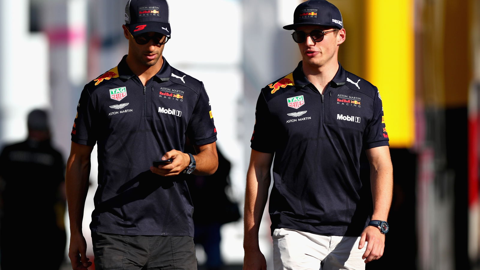 Horner: Ketakutan Ricciardo akan peran dukungan hingga Verstappen menjadi kunci untuk keluar