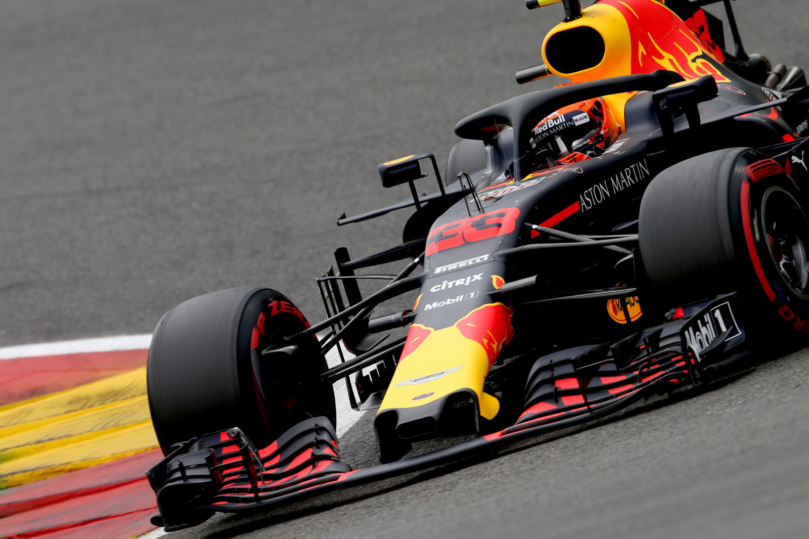 Vettel admits to Ferrari 'wobble' as battery blunder hampers Q3