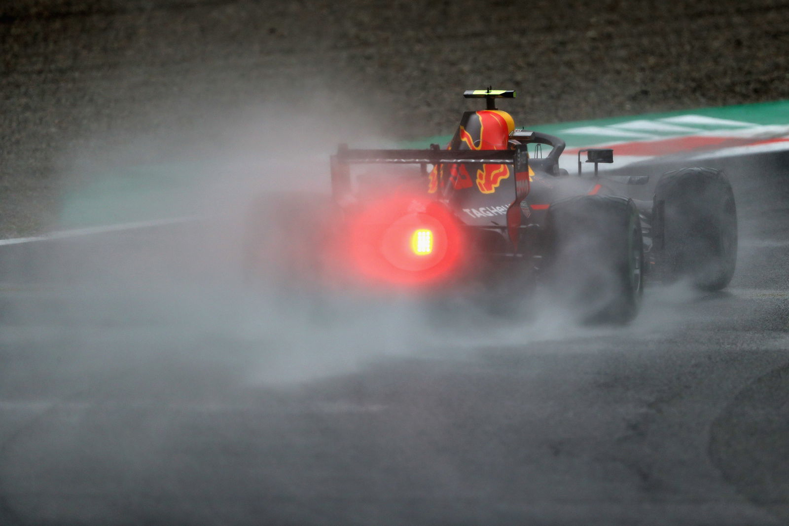 Perez memuncaki FP1 yang dilanda hujan untuk GP Italia