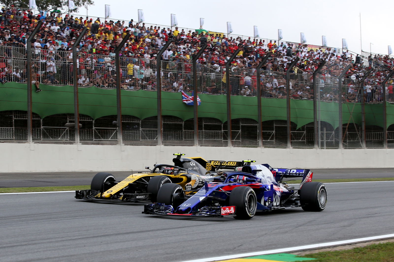 Magnussen: Potensi Haas menunjukkan 'positif dan negatif'