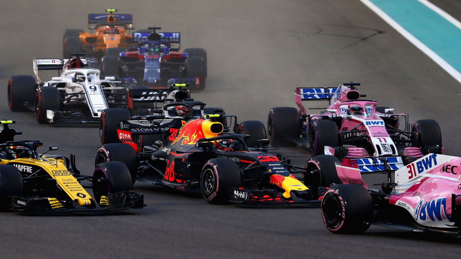 Mode mesin aman terhambat Verstappen di final F1 Abu Dhabi