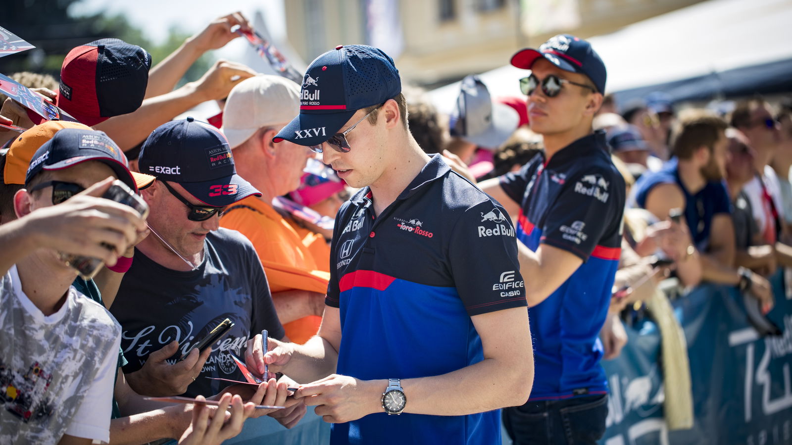 Toro Rosso hoping to continue with Albon/Kvyat into F1 2020