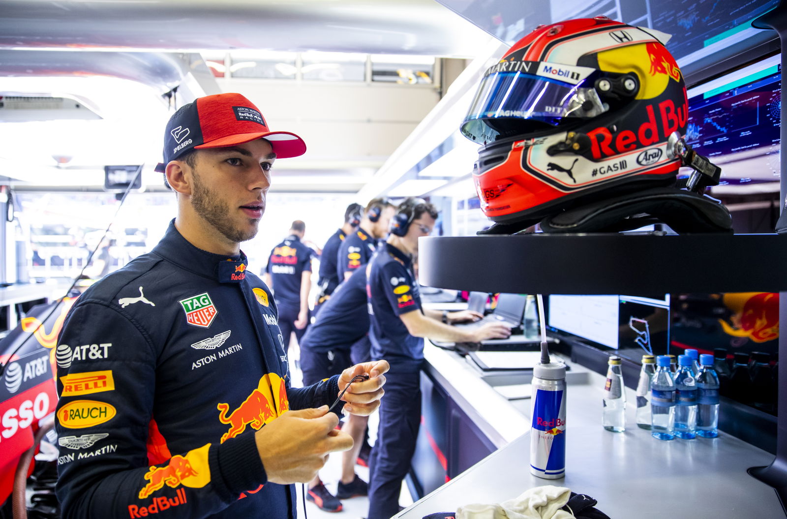 Ferrari “certainly not” interested in Verstappen