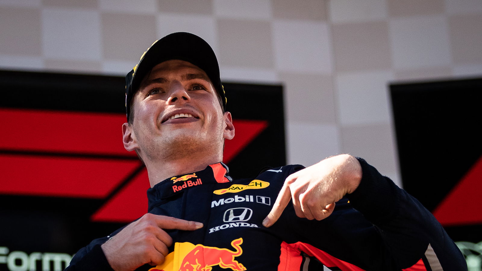 Mengapa Verstappen menaruh kepercayaan pada Red Bull dan Honda