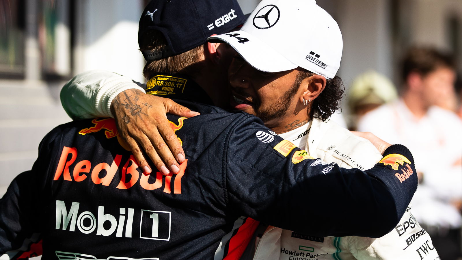 Hamilton: 'Tidak ada perasaan yang lebih baik' daripada melawan Max dalam kondisi terbaiknya