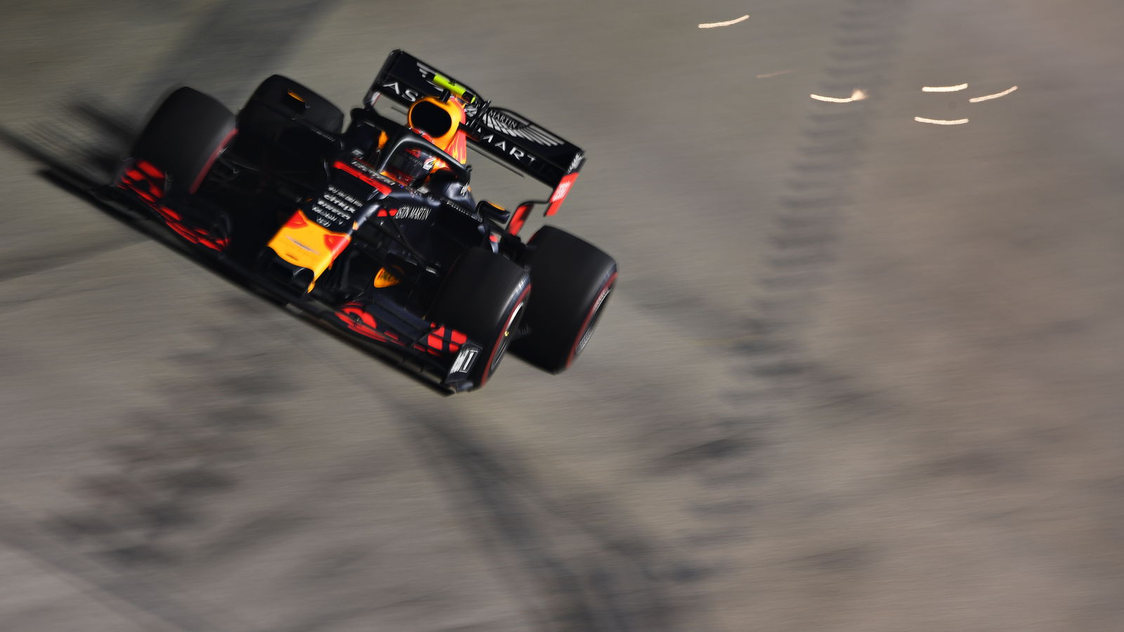 Red Bull, pembalap Toro Rosso ditetapkan untuk penalti GP Rusia