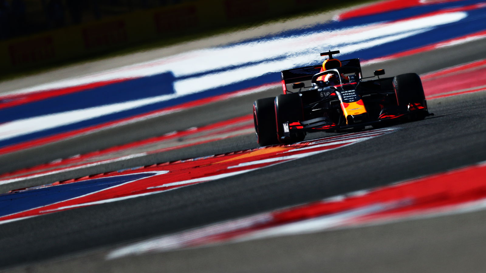 Verstappen: Gap to Hamilton smaller without tow effect