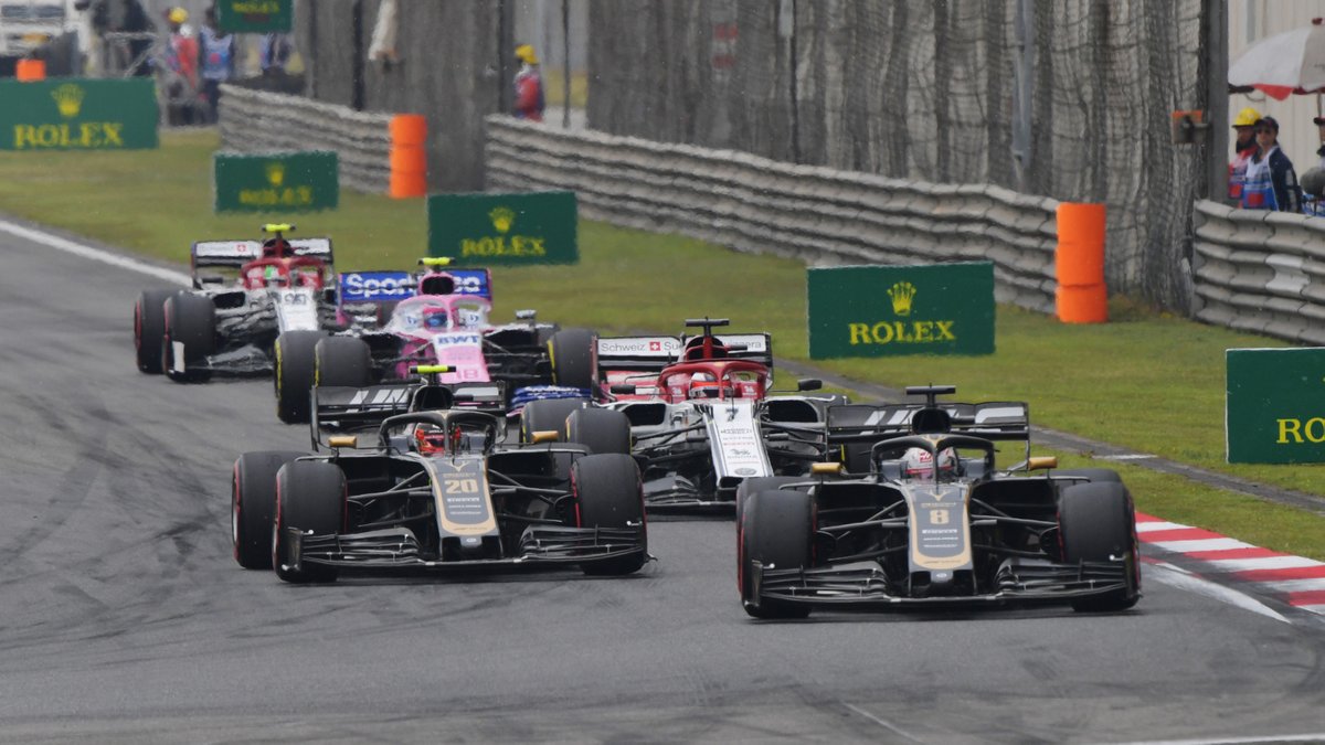 Hamilton 'menebus' dirinya dengan mengakhiri start F1 yang buruk