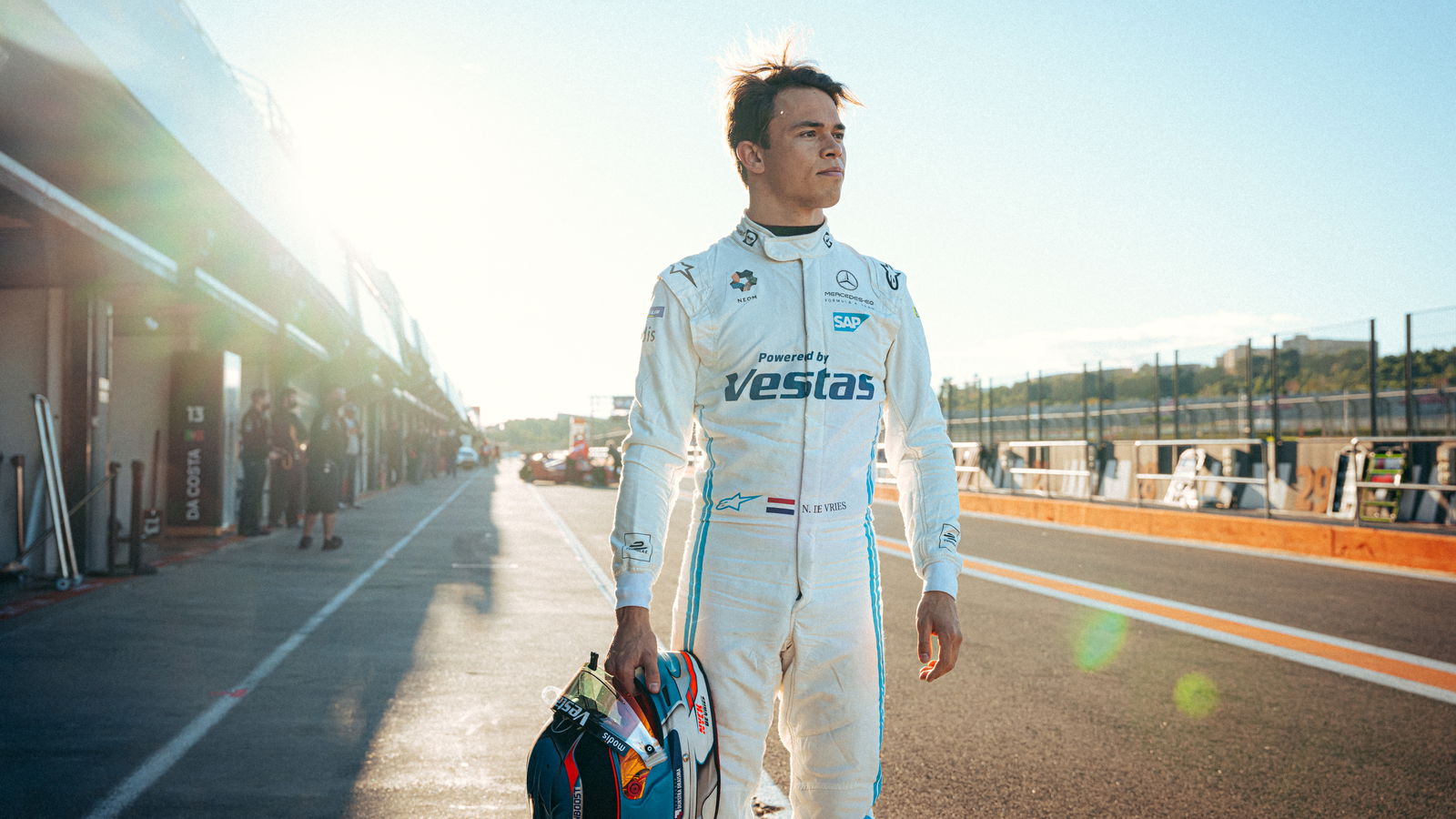 Apapun Bisa Terjadi - de Vries Menatap Formula E 2022
