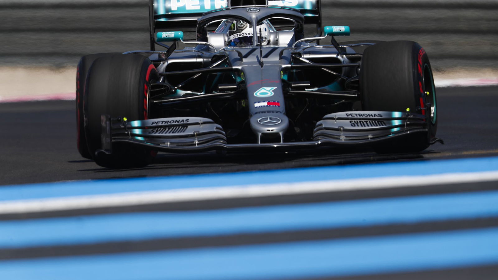 Bottas, Mercedes target fix for “really messy” car balance