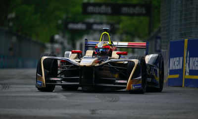 Dominant Vergne controls dramatic Paris E-Prix 