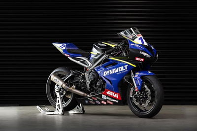 Dynavolt Triumph Street Triple 765 RS 2021 British Supersport bike unveiled