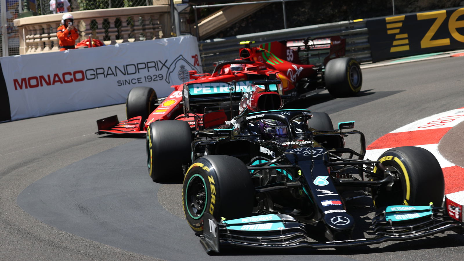 Hamilton ‘surprised’ by Ferrari’s “really strong” Monaco F1 practice pace