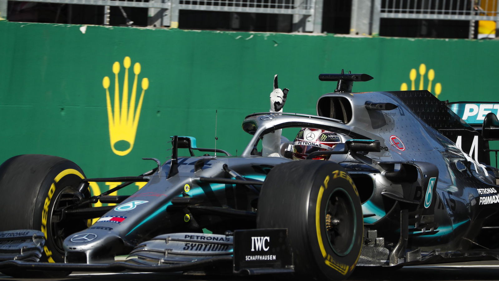Hamilton memburu Verstappen untuk kemenangan F1 Hongaria