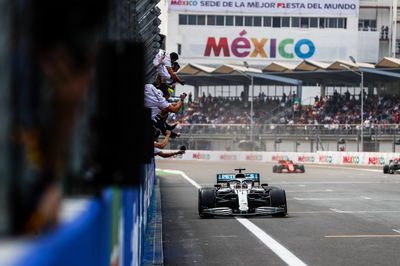 Hamilton changed driving style after floor damage in Mexico win