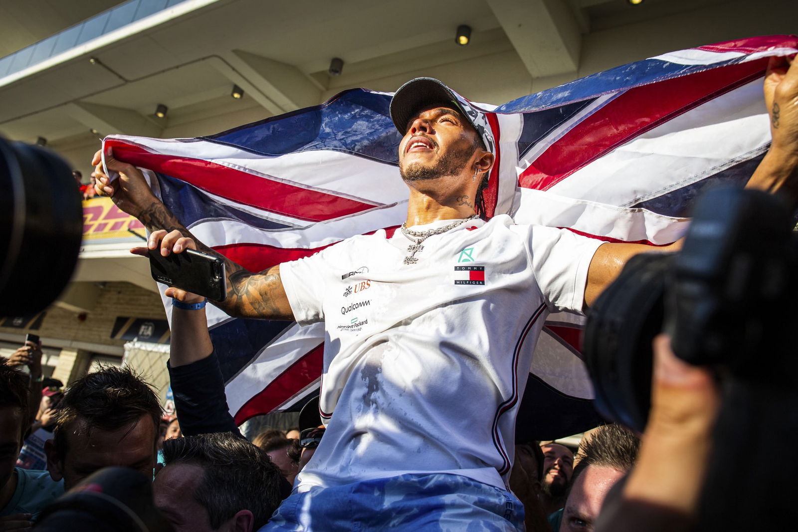 Norris and Russell look to emulate ‘inspirational’ Hamilton