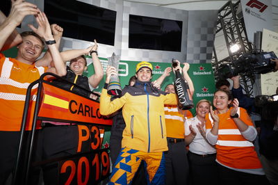 Sainz: Balapan terbaik saya menghasilkan podium F1 pertama yang 'sangat spesial'