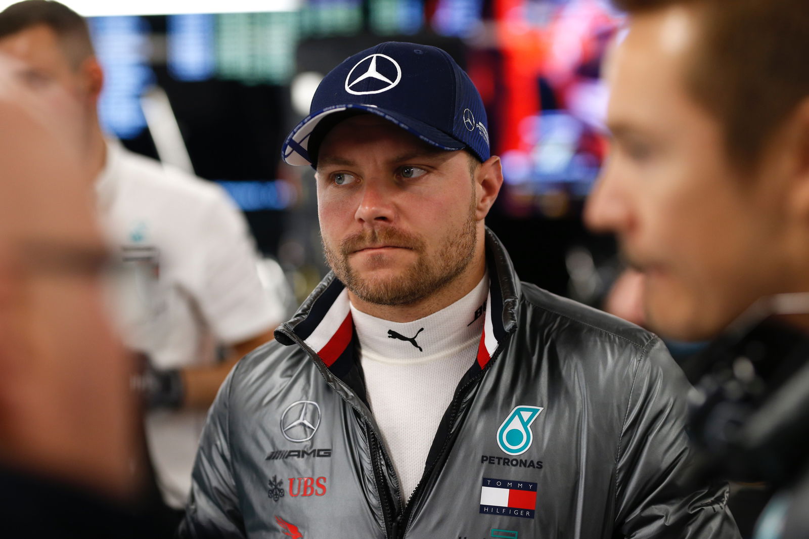 Ahli mesin Mercedes F1, Cowell, mundur dalam perubahan besar