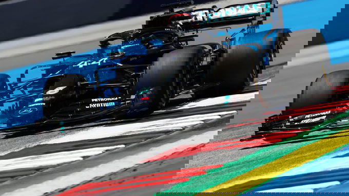 Mercedes “dalam kegelapan” atas perjuangan Hamilton di F1 Styrian GP