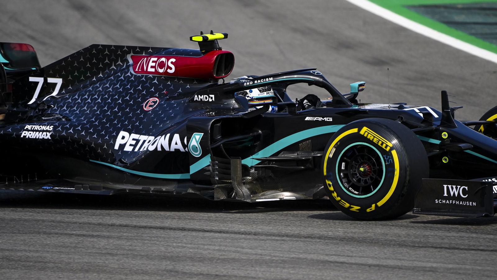 Bottas pips Hamilton in first F1 Spanish GP practice