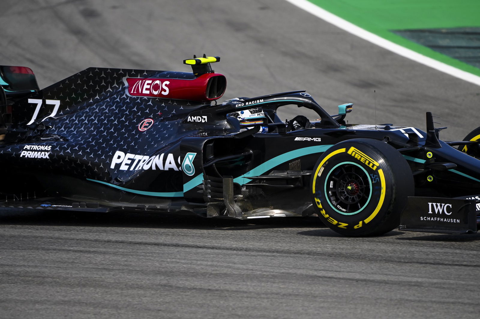 Sainz handed new McLaren F1 chassis for Spain after cooling issue