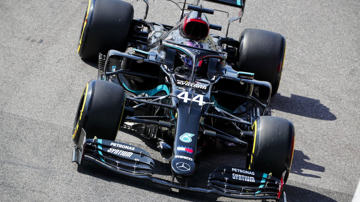 Hamilton beats Bottas to F1 Tuscan GP pole 